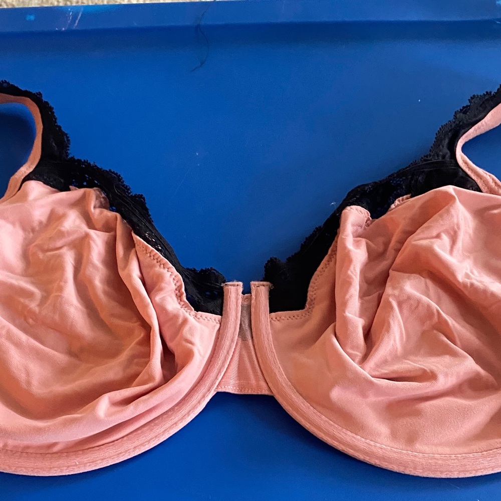 Soma Embraceable Unlined Pink and Black Lace Bra - Picture 6 of 11